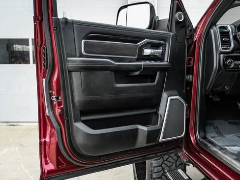 Used 2022 RAM 2500 Laramie AWD/4WD image 44
