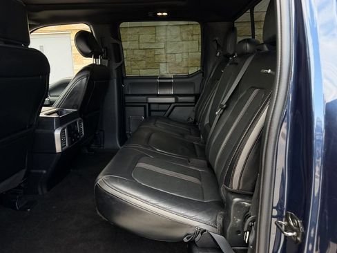 Used 2019 Ford F150 Platinum w/ Equipment Group 701A Luxury AWD/4WD image 27