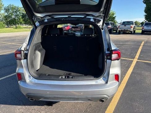 Used 2024 Ford Escape ST-Line w/ Tech Pack #1 AWD/4WD image 13