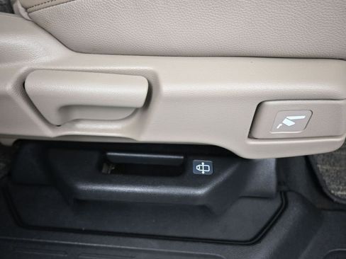 Used 2024 Honda Odyssey EX-L image 44
