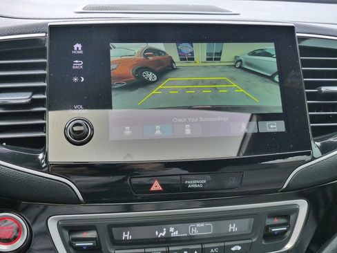 Used 2021 Honda Passport Touring image 35