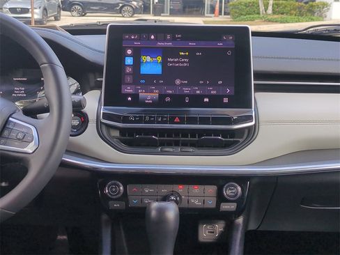 Certified 2023 Jeep Compass Limited w/ Elite Group image 18