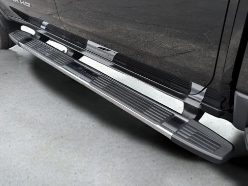 New 2026 GMC Sierra 2500 SLT w/ SLT Premium Package image 33