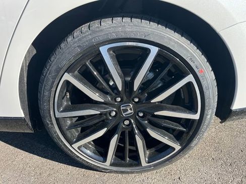 New 2026 Honda Accord Touring image 10