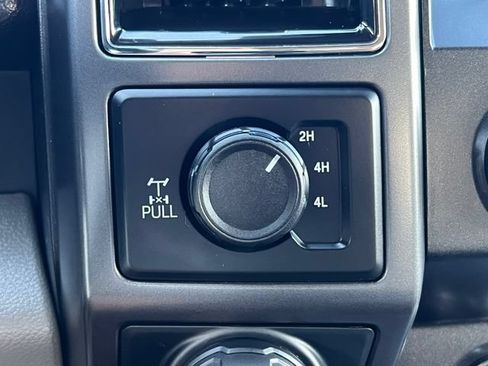Used 2020 Ford F150 XLT w/ Equipment Group 302A Luxury AWD/4WD image 27
