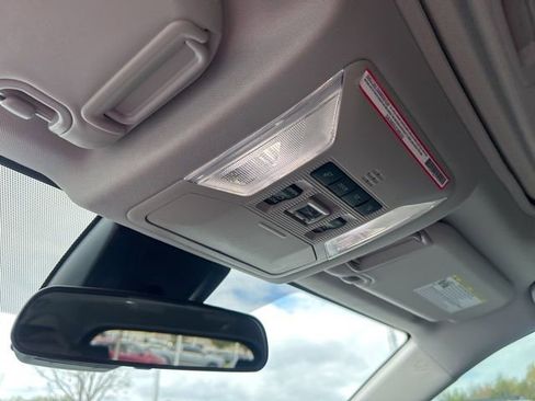 Used 2024 Toyota RAV4 XLE w/ Convenience Package image 27