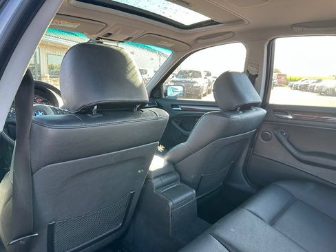 Used 2005 BMW 325xi Sedan AWD/4WD image 21