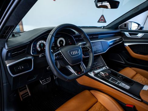 Used 2024 Audi RS 6 performance image 35