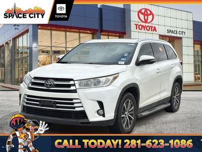 Used 2019 Toyota Highlander XLE