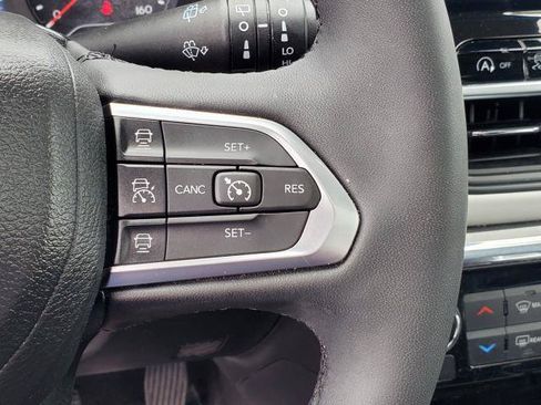 Used 2023 Jeep Compass Limited w/ Sun and Sound Group AWD/4WD image 14