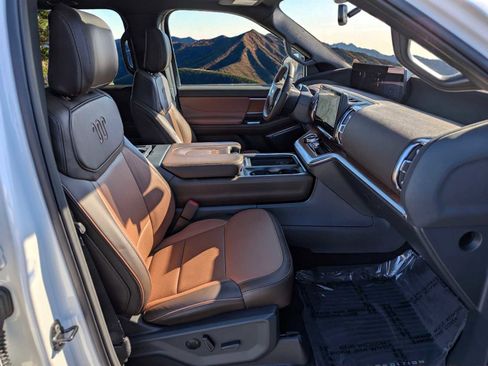 Certified 2025 Ford Expedition Max King Ranch image 21