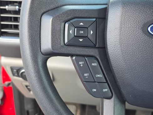 Used 2019 Ford F150 XLT AWD/4WD image 32
