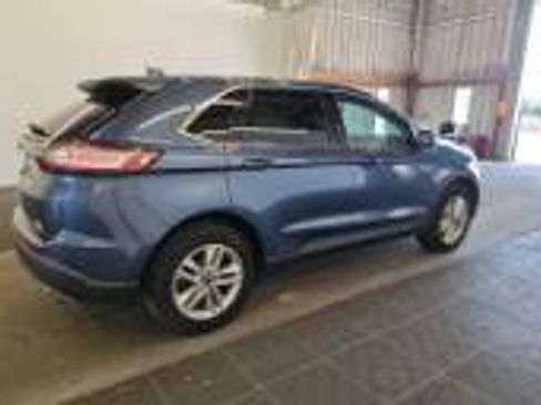 Used 2018 Ford Edge SEL AWD/4WD image 4