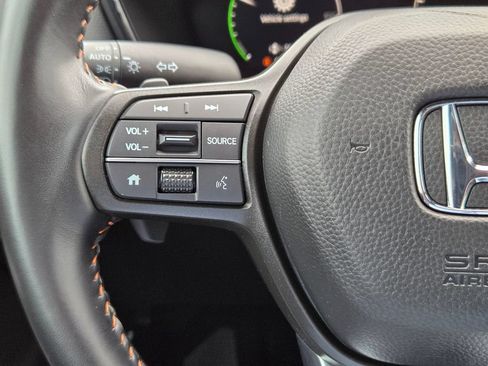 Used 2025 Honda CR-V Sport image 21
