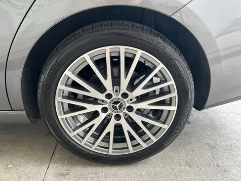 Used 2025 Mercedes-Benz CLA 250 image 14