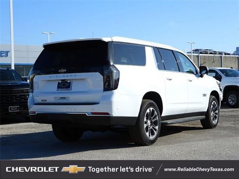 New 2026 Chevrolet Suburban LT w/ Comfort Package image 4