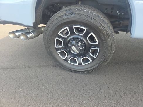 Used 2024 Ford F250 Platinum AWD/4WD image 26