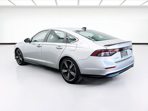 Used 2024 Honda Accord Sport image 6