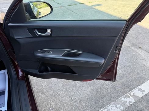 Used 2020 Kia Optima LX FWD image 29