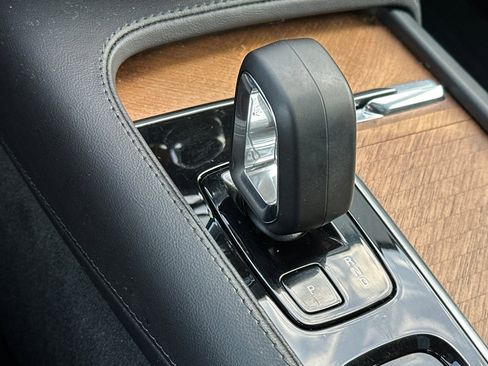 Used 2023 Volvo XC90 T8 Core w/ Protection Package Premier image 25