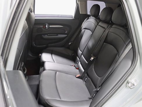 Used 2019 MINI Cooper Clubman S image 24
