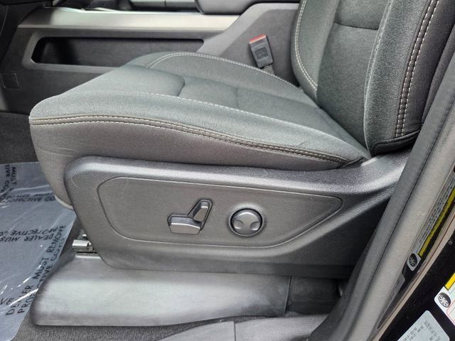 Used 2025 RAM 1500 Big Horn AWD/4WD image 10