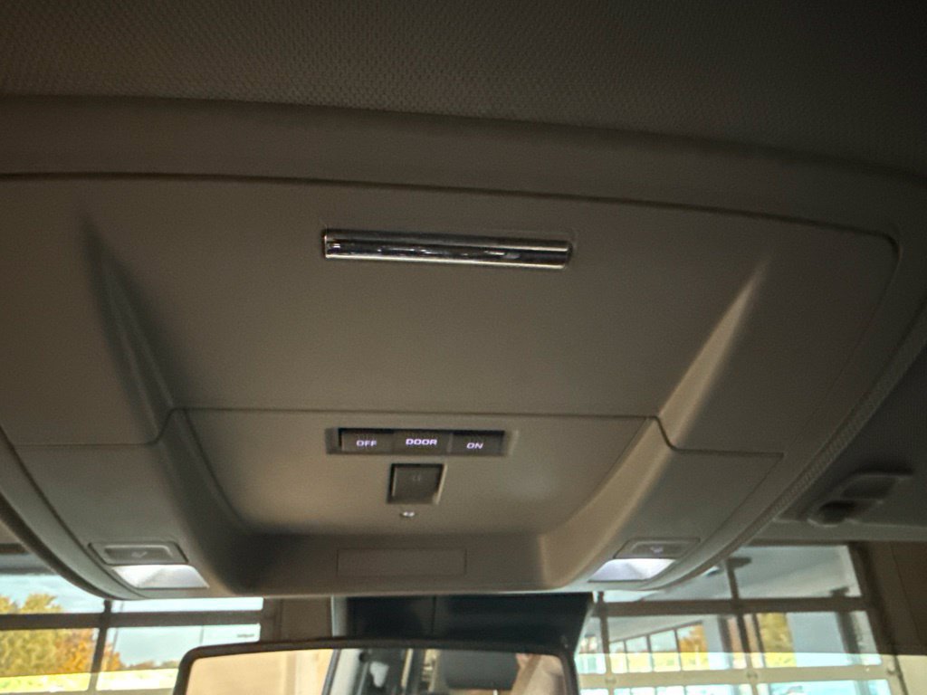 Used 2019 GMC Sierra 3500 Denali w/ Duramax Plus Package AWD/4WD image 34