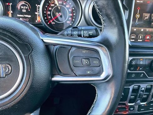 Used 2018 Jeep Wrangler Unlimited Rubicon image 14