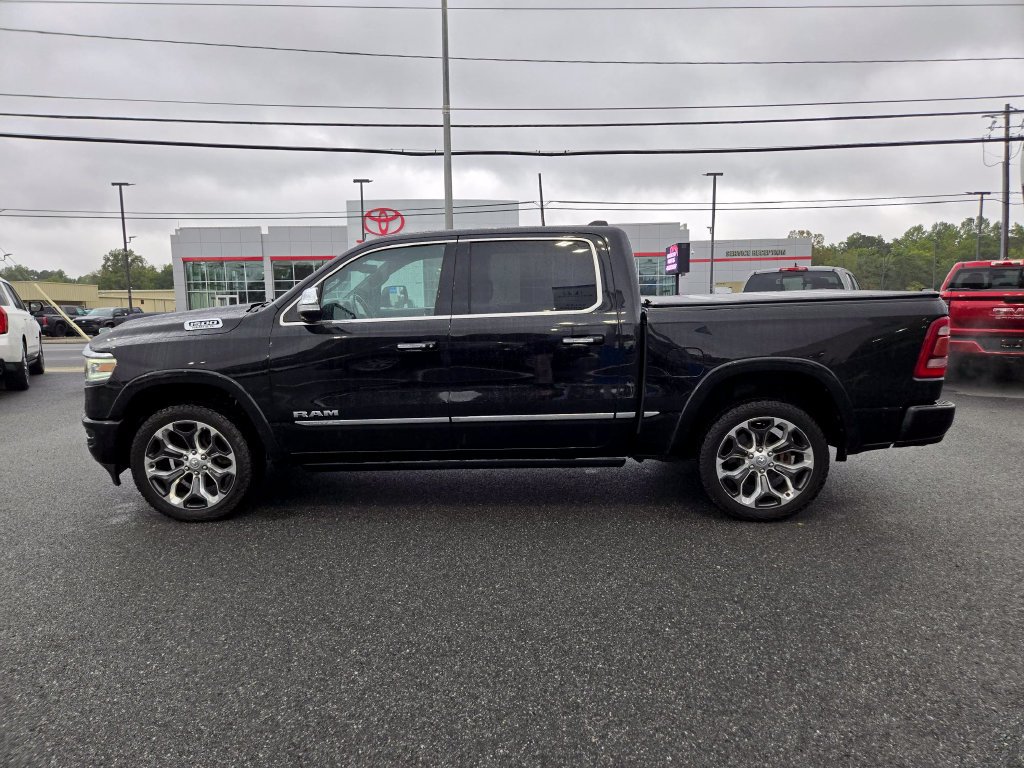 Used 2022 RAM 1500 Limited w/ Body Color Bumper Group AWD/4WD image 8