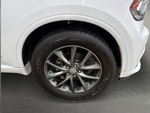 Used 2018 Dodge Durango GT image 17
