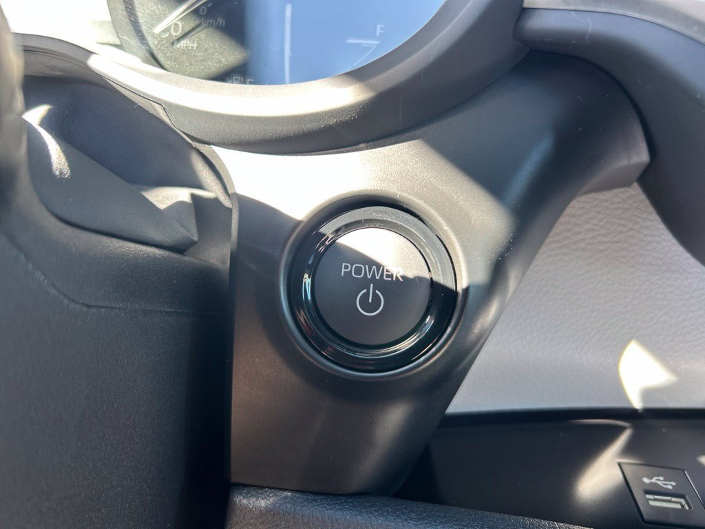 New 2026 Toyota Sienna XLE AWD/4WD image 24