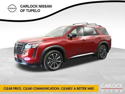 Used 2026 Nissan Pathfinder Platinum FWD image 1