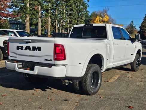 New 2026 RAM 3500 Limited image 7