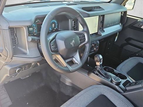 New 2025 Ford Bronco Big Bend image 3