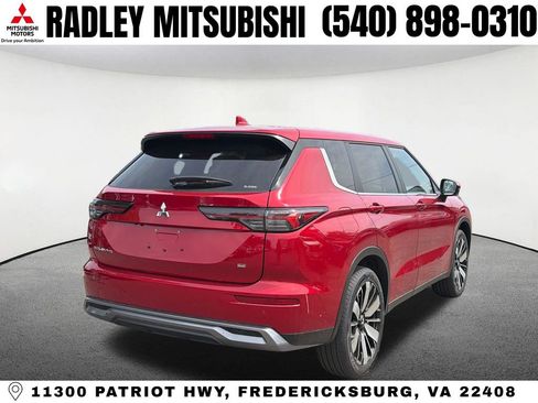 New 2026 Mitsubishi Outlander SE AWD/4WD image 5
