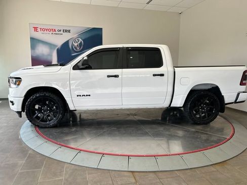 Used 2024 RAM 1500 Laramie AWD/4WD image 3