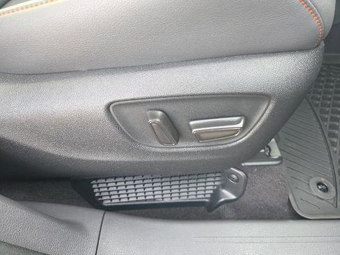 Used 2024 Toyota Sienna XSE AWD/4WD image 31