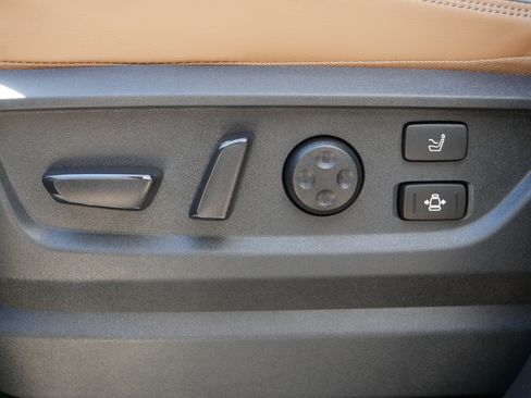 Certified 2025 INFINITI QX80 Sensory image 20