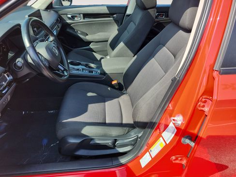 Used 2022 Honda Civic EX image 9