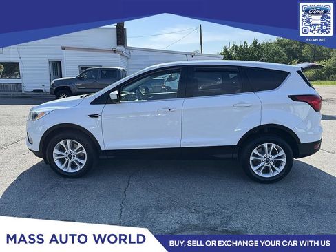 Used 2019 Ford Escape SE AWD/4WD image 1