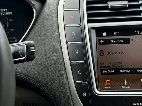 Used 2019 Lincoln Nautilus Select image 20