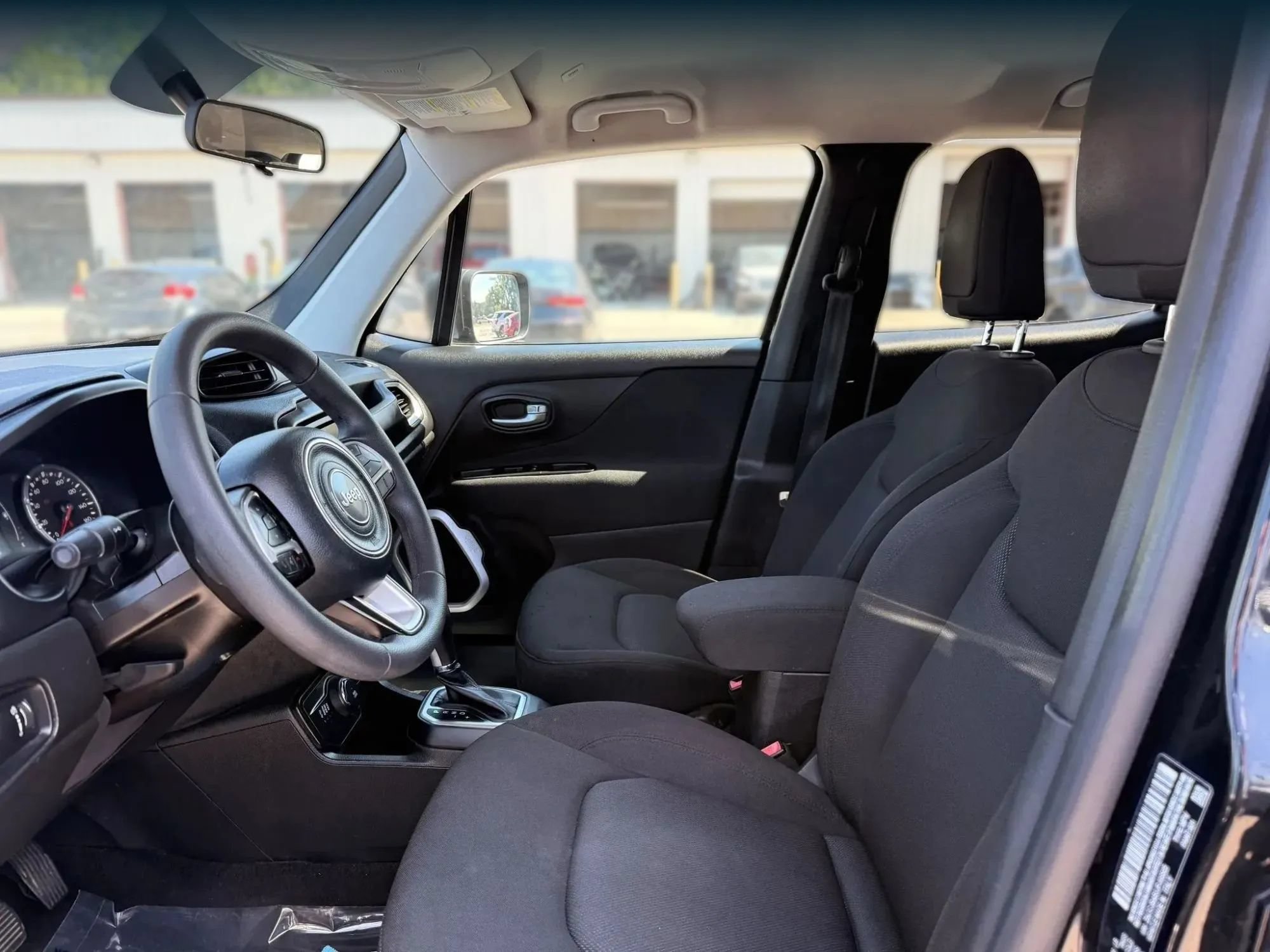 Used 2018 Jeep Renegade Sport w/ Power & Air Group AWD/4WD image 2
