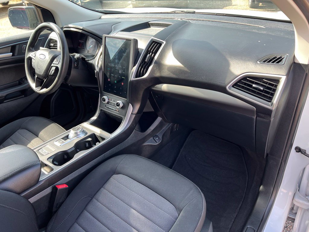 Used 2022 Ford Edge SE AWD/4WD image 11