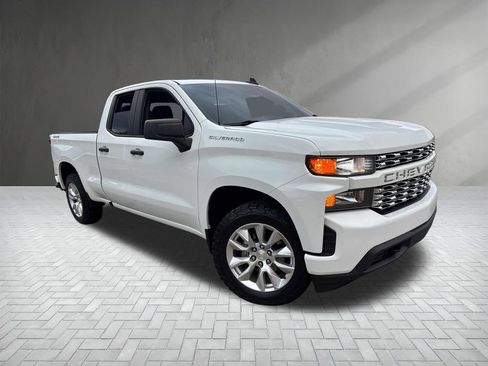 Used 2021 Chevrolet Silverado 1500 Custom image 7