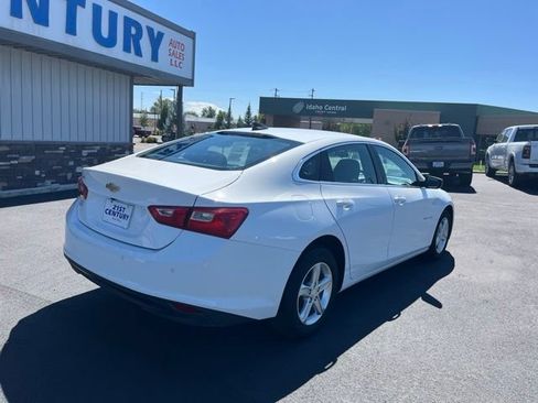 Used 2025 Chevrolet Malibu LS FWD image 15