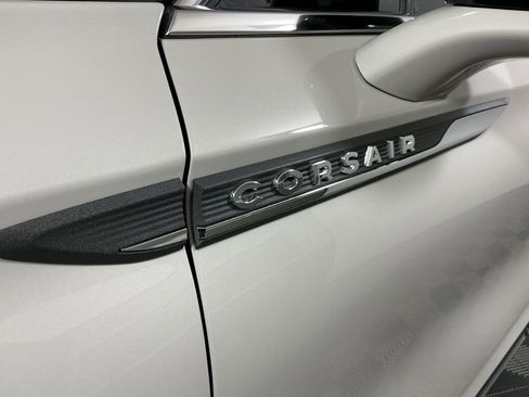 Used 2023 Lincoln Corsair Reserve w/ Equipment Group 201A image 27