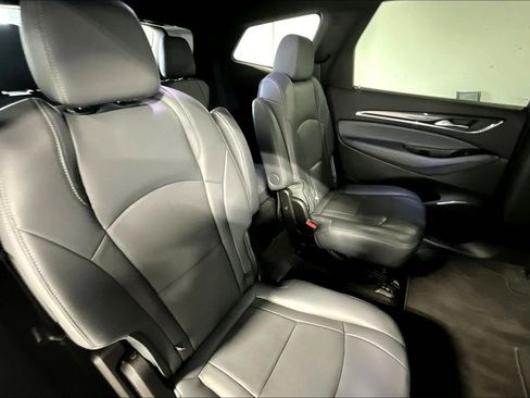 Used 2023 Buick Enclave Premium AWD/4WD image 32