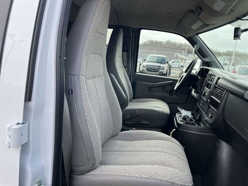 New 2026 Chevrolet Express 3500 LS RWD image 26
