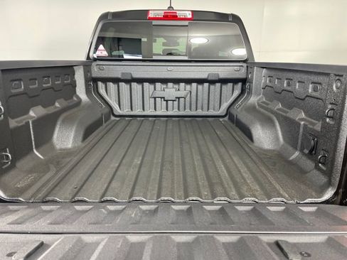 New 2026 Chevrolet Colorado ZR2 w/ Technology Package AWD/4WD image 15