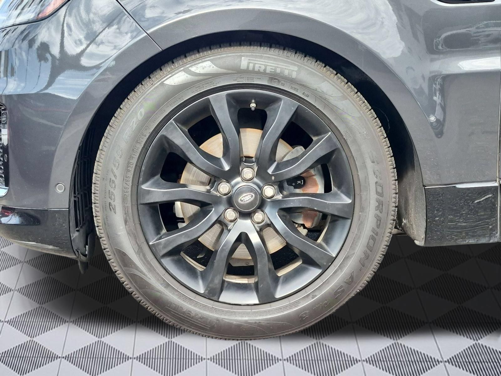 Used 2019 Land Rover Range Rover Sport HSE AWD/4WD image 9